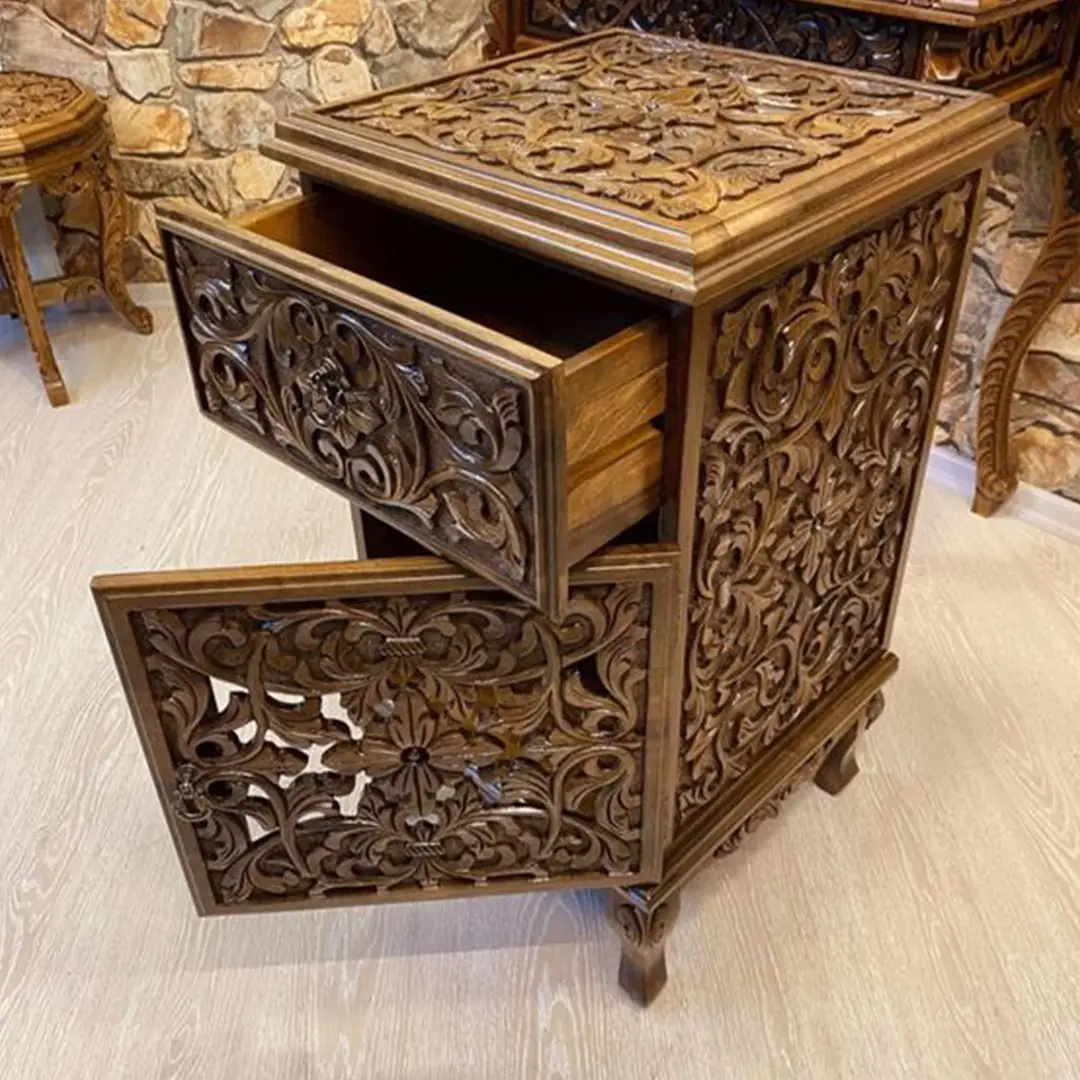 cabinet-ezgif.com-optiwebp